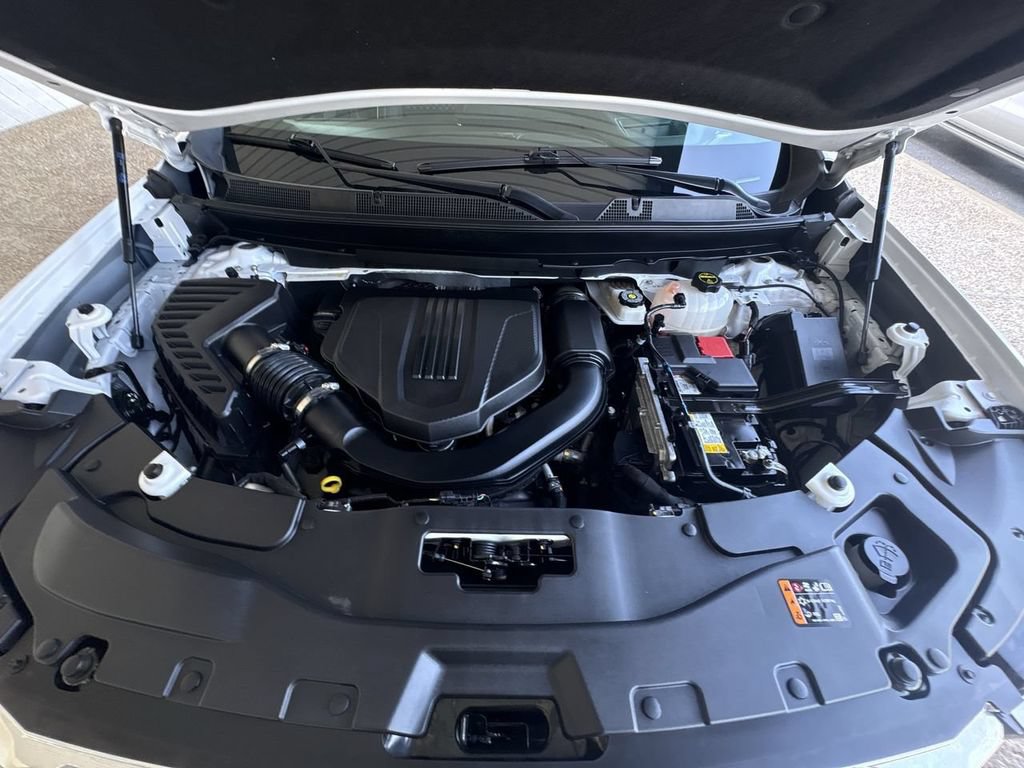 Certified 2024 GMC Acadia Denali w/ LPO, Floor Liner Package AWD/4WD image 30
