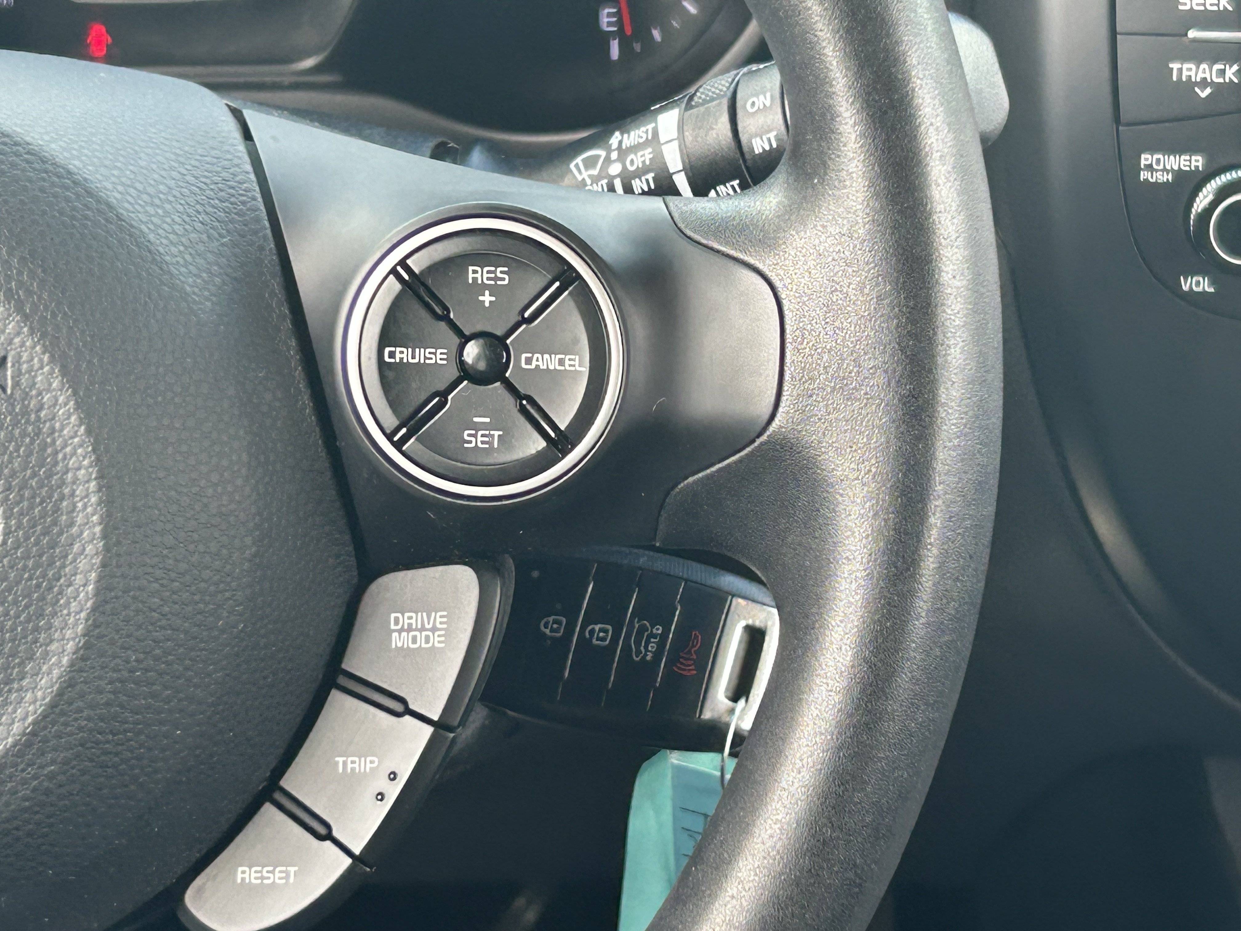Used 2018 Kia Soul + FWD image 25