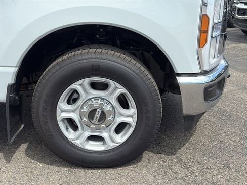 New 2026 Ford F250 XLT RWD image 9