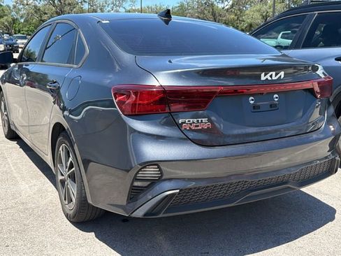 Used 2023 Kia Forte LXS FWD image 7