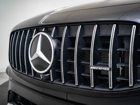 Certified 2022 Mercedes-Benz GLB 35 AMG 4MATIC image 3