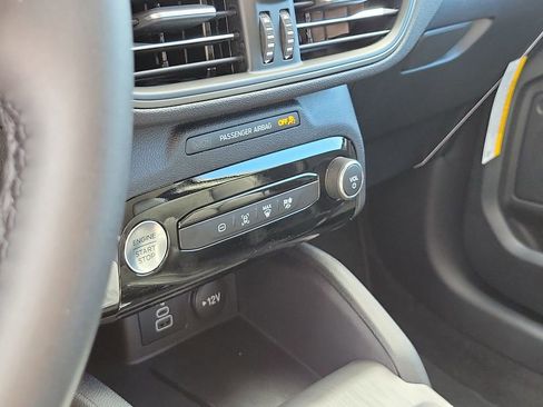 New 2026 Ford Escape SE image 29