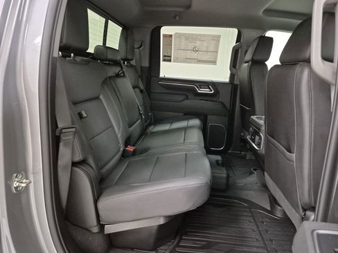 New 2026 GMC Sierra 2500 SLT image 28