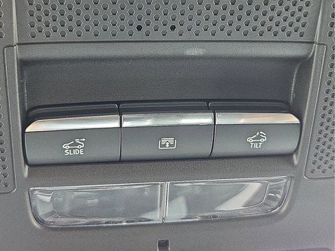 New 2026 Chevrolet Equinox RS w/ Convenience Package III image 22