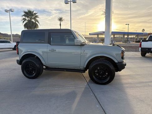 Used 2023 Ford Bronco Outer Banks image 4