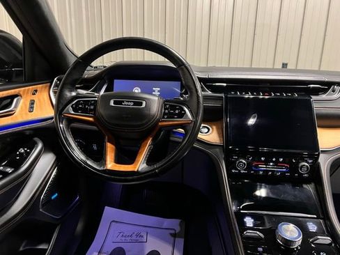 Used 2021 Jeep Grand Cherokee L Summit image 36