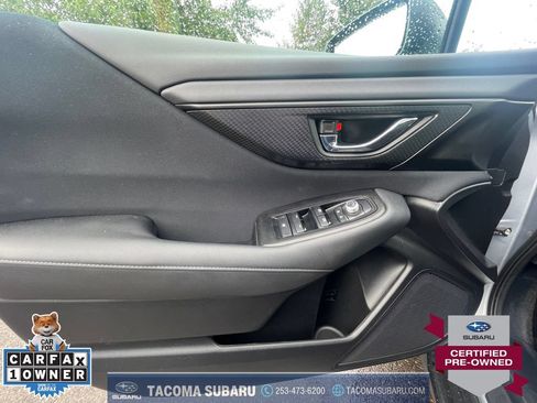 Used 2024 Subaru Outback Premium AWD/4WD image 11