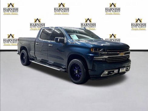 Used 2021 Chevrolet Silverado 1500 High Country w/ Technology Package image 3