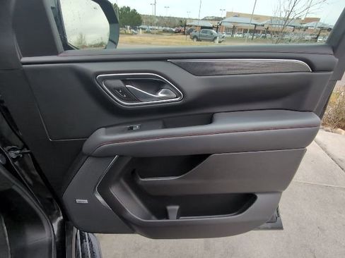 Used 2024 Chevrolet Tahoe RST w/ Luxury Package image 34