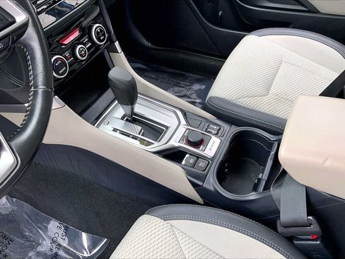 Certified 2023 Subaru Forester Premium AWD/4WD image 17