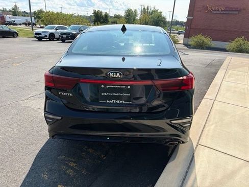 Certified 2021 Kia Forte LXS FWD image 12