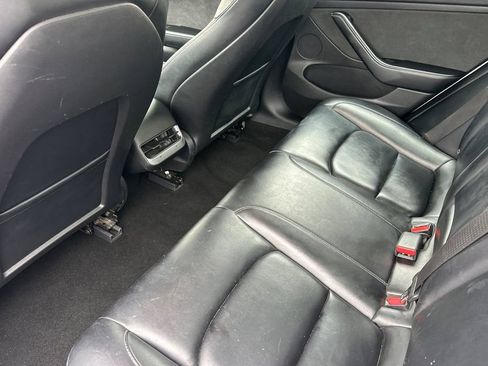 Used 2022 Tesla Model 3 Long Range AWD/4WD image 12