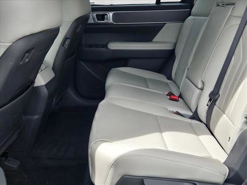 Used 2024 Hyundai Santa Fe SEL FWD image 19