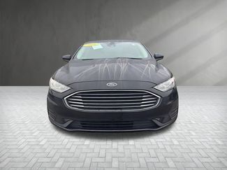 Used 2019 Ford Fusion SE video 2