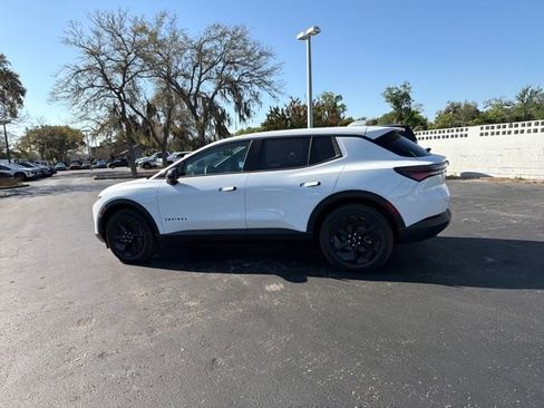 New 2026 Chevrolet Equinox EV LT w/ Midnight Package image 5