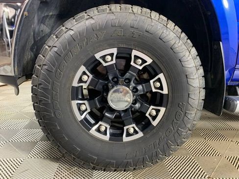 Used 2014 RAM 2500 Laramie AWD/4WD image 33