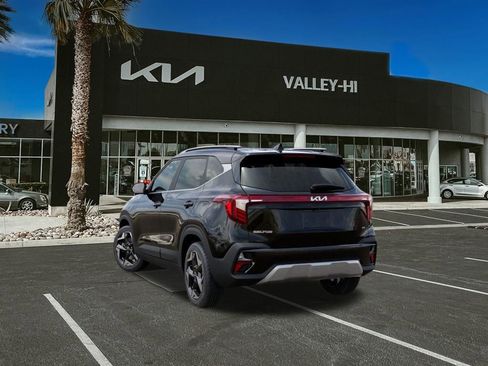 New 2025 Kia Seltos EX w/ EX Sunroof Package image 4