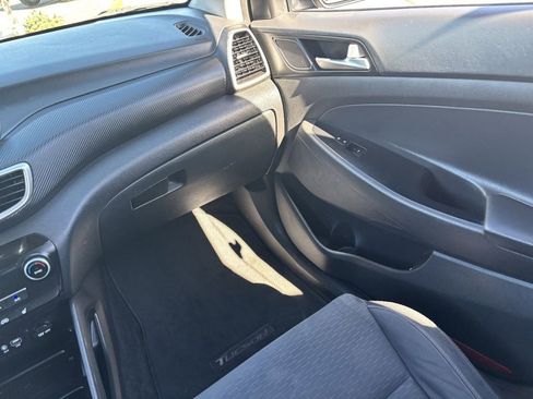 Used 2019 Hyundai Tucson Night image 15