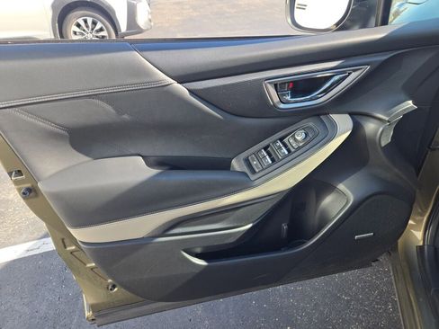 Certified 2023 Subaru Forester Limited image 20