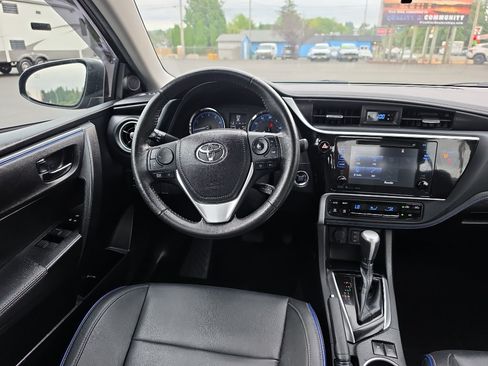 Certified 2019 Toyota Corolla XSE FWD image 20