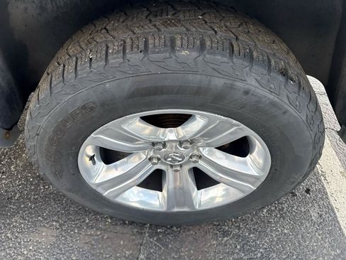 Used 2015 RAM 1500 Laramie AWD/4WD image 12
