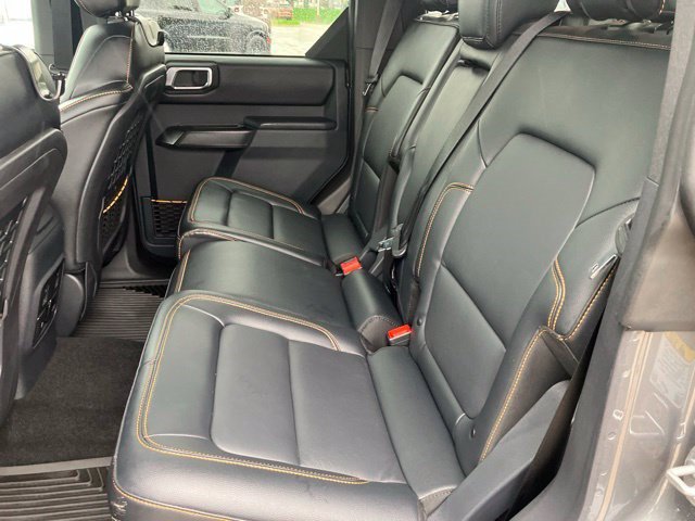 Used 2024 Ford Bronco Badlands AWD/4WD image 29