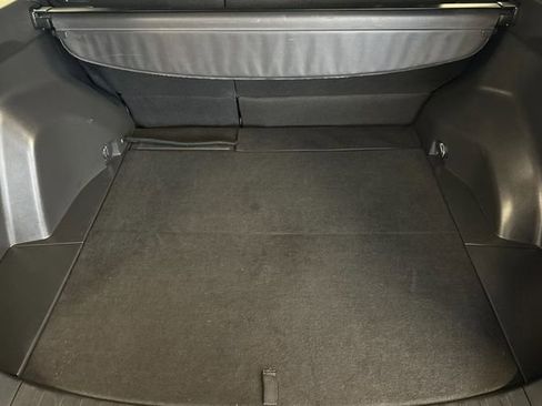Used 2025 Toyota RAV4 XLE FWD image 19