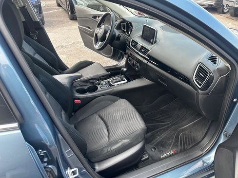Used 2015 MAZDA MAZDA3 i Touring image 19
