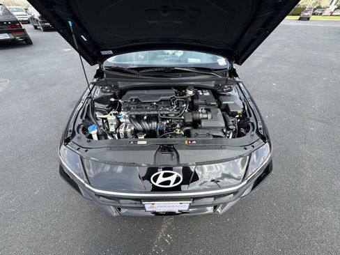 New 2026 Hyundai Elantra SE FWD image 25