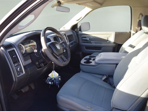 Used 2016 RAM 1500 Tradesman w/ Power & Remote Entry Group image 9