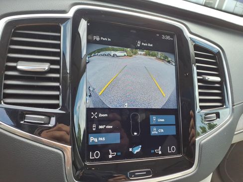 Used 2021 Volvo XC90 T8 Inscription w/ Lounge Package AWD/4WD image 24
