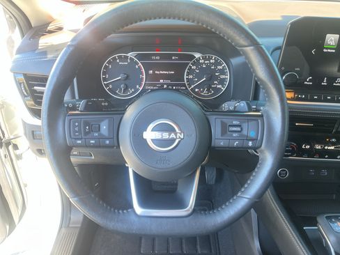 Used 2023 Nissan Rogue SL w/ SL Premium Package AWD/4WD image 20