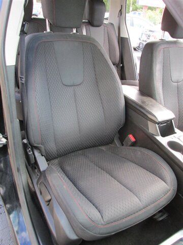 Used 2015 GMC Terrain SLE AWD/4WD image 16
