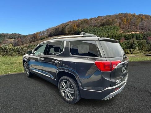 Used 2017 GMC Acadia Denali w/ Technology Package image 5