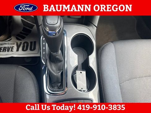 Used 2019 Chevrolet Cruze LT w/ Convenience Package FWD image 22