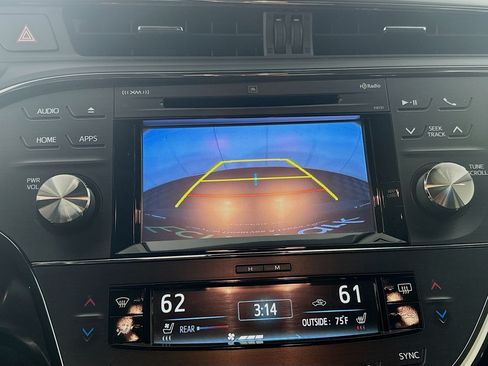 Used 2016 Toyota Avalon Limited w/ Toyota Safety Sense Package FWD image 23