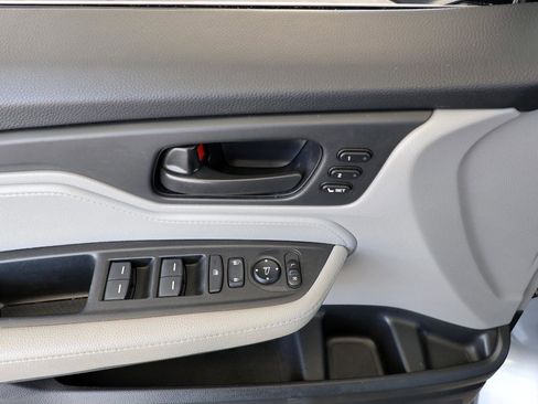 Used 2019 Honda Odyssey EX-L image 38