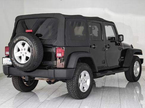 Used 2017 Jeep Wrangler Unlimited Sport w/ Quick Order Package 24S image 6
