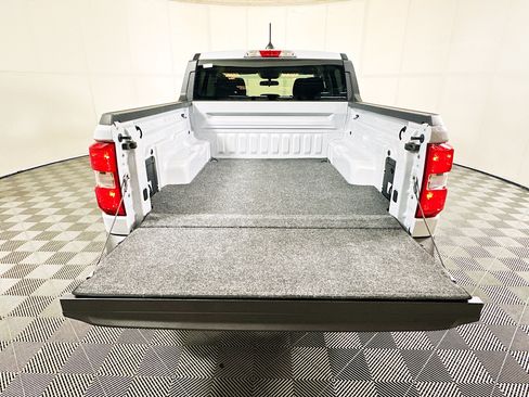 Used 2025 Ford Maverick XLT FWD image 31