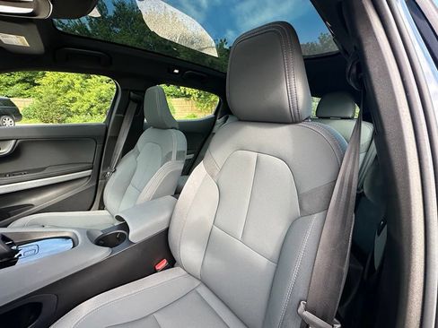 Used 2024 Polestar Polestar 2 RWD image 15