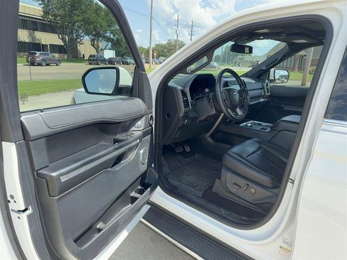 Used 2021 Ford Expedition XLT RWD image 7