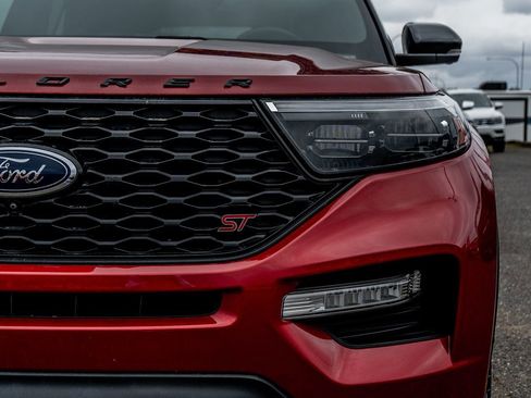 Used 2020 Ford Explorer ST w/ ST Street Pack AWD/4WD image 9