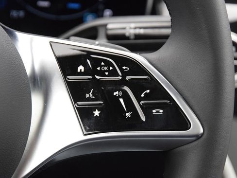 Certified 2026 Mercedes-Benz GLC 300 4MATIC image 25