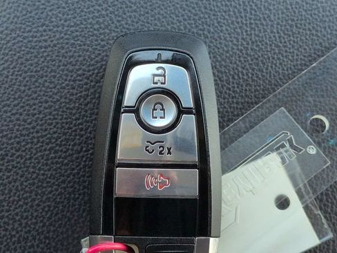 Used 2025 Ford F150 Lightning Flash AWD/4WD image 29