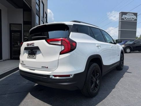 Used 2023 GMC Terrain AT4 AWD/4WD image 23