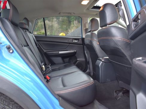 Used 2017 Subaru Crosstrek 2.0i Limited image 22