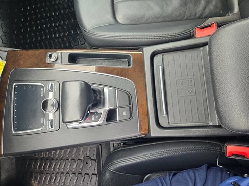 Used 2019 Audi Q5 2.0T Premium Plus w/ Premium Plus Package image 20