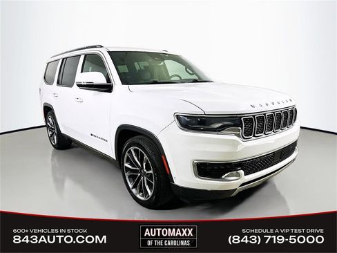Used 2022 Jeep Wagoneer Series III w/ Premium Group I image 1