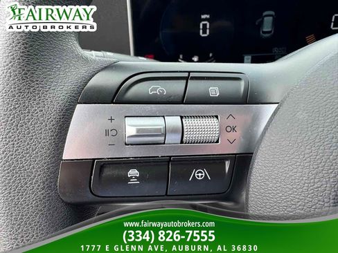 Used 2025 Hyundai Tucson SEL FWD image 19