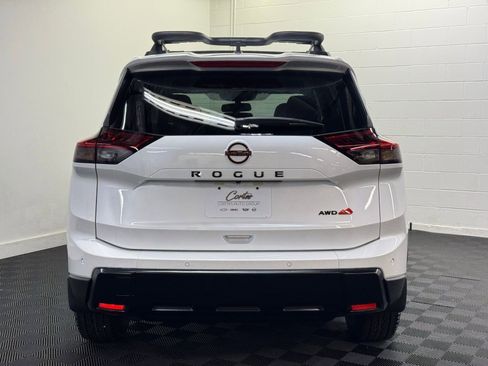New 2026 Nissan Rogue Rock Creek image 6